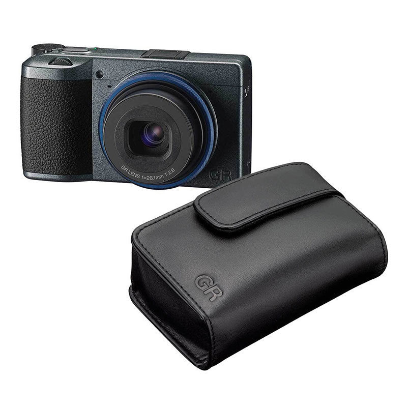Ricoh GR IIIx Urban edition + custodia Fowa 4 anni