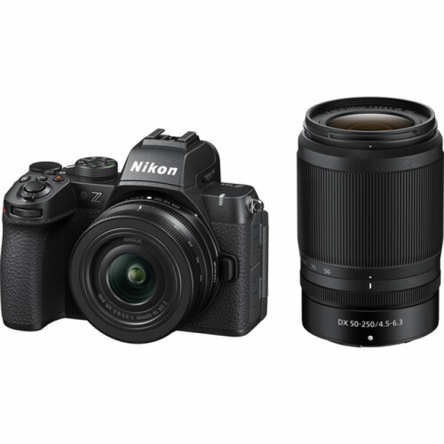 Nikon Z50 II + 16-50 DX + 50-250 DX + SDXC 128GB Nital 
