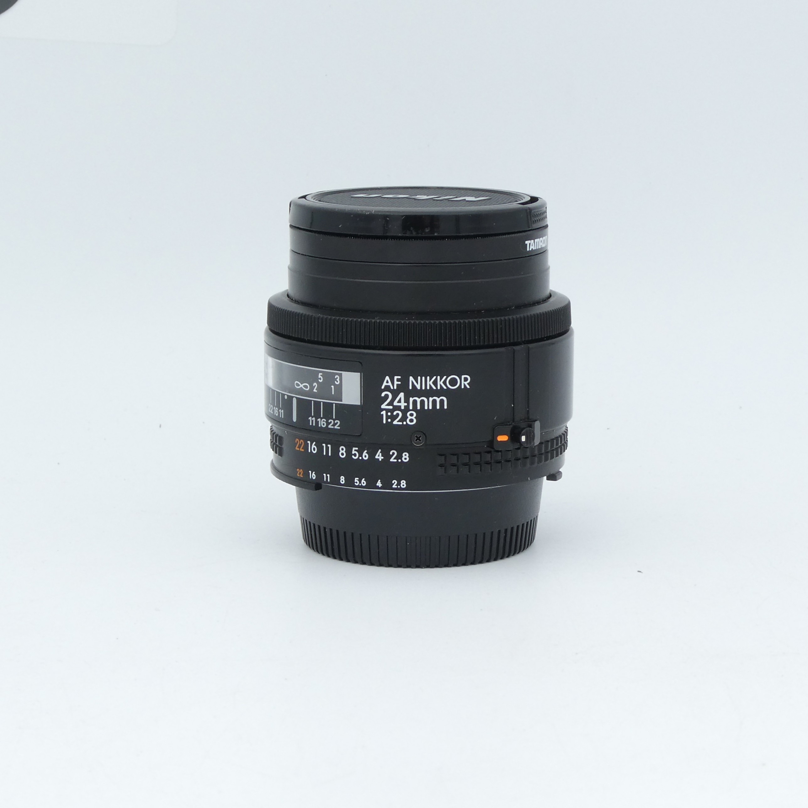 Nikon AF Nikkor 24mm f/2.8D Usato