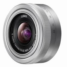 Panasonic Lumix G VARIO 12-32mm F3.5-5.6 Garanzia Fowa 4 anni