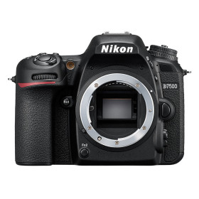 Nikon D7500 Body Nital Pari al nuovo 799 Scatti