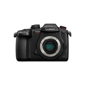 Panasonic LUMIX GH5-S Body (prezzo scontato €1589)