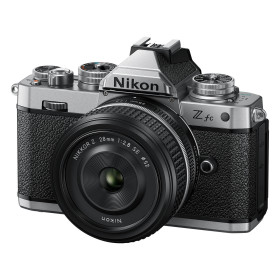 Fotocamera Mirrorless Nikon Z fc + 28mm f2.8 Special Edition
