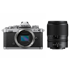 Nikon Z fc + 18-140 mm f/3.5-6.3 VR Nital