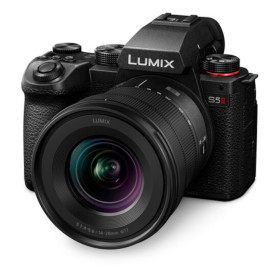 Fotocamera mirrorless Panasonic Lumix S5 II + 14-28mm f/4-5.6 Macro
