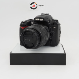 Nikon D90 18-55mm Usata