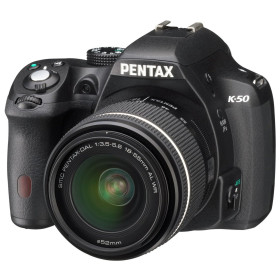 Pentax K-50 + DA-L 18-55 WR Usata 23.495 Scatti