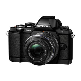 Olympus E-M10 + 14-42mm EZ Black Usata 2656 Scatti