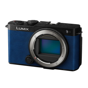 Fotocamera mirrorless Panasonic Lumix S9 blu notte