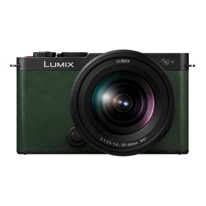 Fotocamera mirrorless Panasonic Lumix S9 Oliva Scuro + 20-60mm f/3.5-5.6
