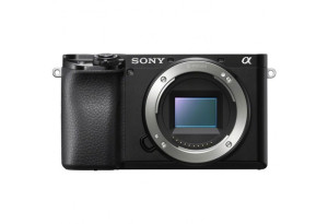 Fotocamera mirrorless Sony Alpha A6100 body nero