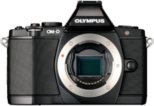 Fotocamera Mirrorless Olympus E-M5 Black Body Usata