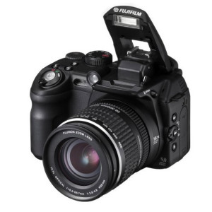 FujiFilm Finepix S9500 Usata