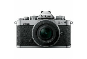 Fotocamera Mirrorless Nikon Z fc + Z DX 16-50 VR Silver
