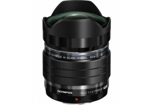 Olympus M.Zuiko Digital ED 8mm F1.8 Fisheye Pro usato