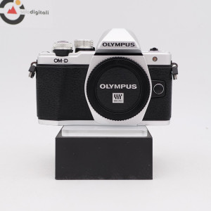Olympus OM-D E-M10 Mark II Body Silver 4500 Scatti