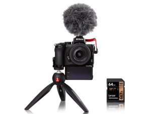 Fotocamera mirrorless Nikon Z50 + Z DX 16-50 Video Vlogger Kit + SD 64 GB 667x Lexar Pro Nital