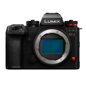 Panasonic Lumix S1 II +24-105 Body Garanzia Fowa 4 anni